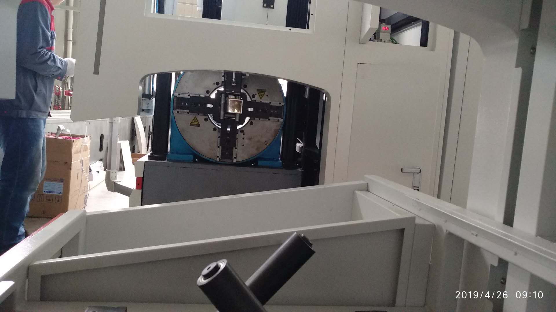 激光切管卡盤應(yīng)用現(xiàn)場(chǎng)