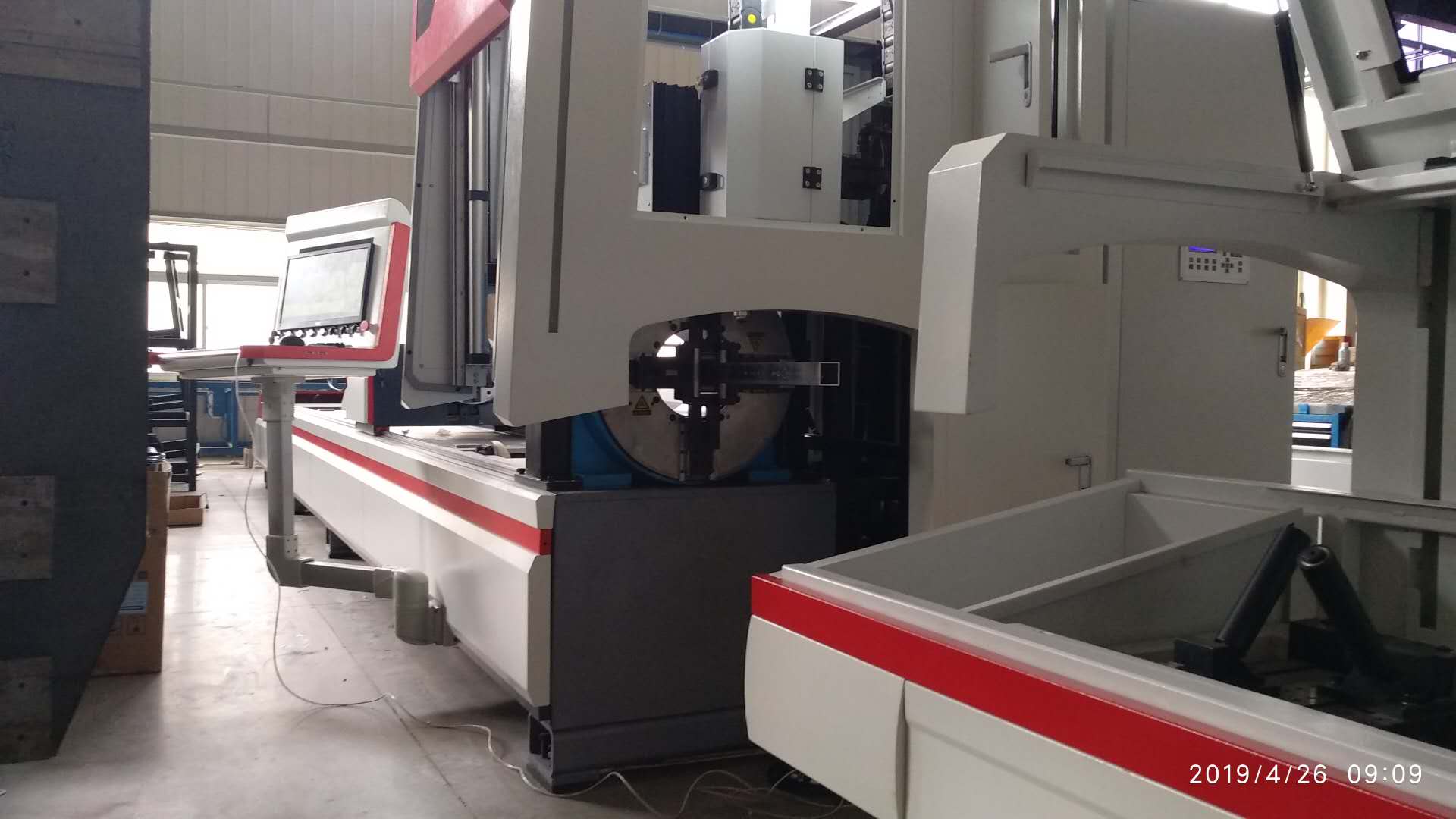 激光切管卡盤應(yīng)用現(xiàn)場(chǎng)